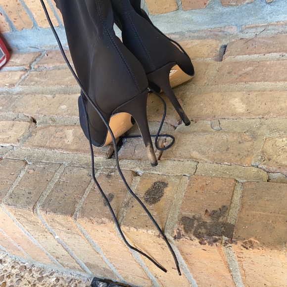 Pretty Little Thing heels - Picture 2 of 3